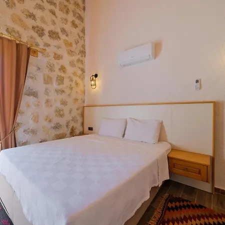 Sarnic Esenkoy فتحية