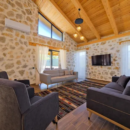 Villa Sarnic Esenkoy *